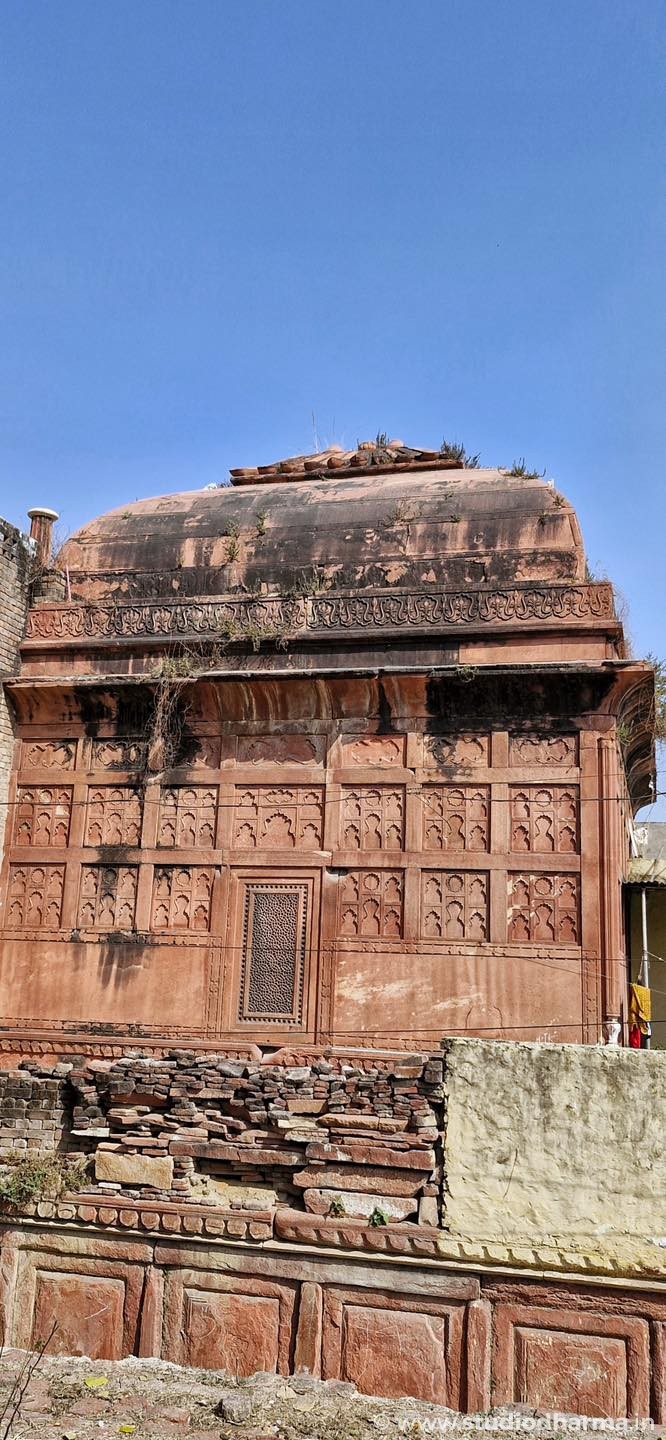 Tomb of Mahabat Khan's Daughter

Agra, known as the city of the Taj, is home to several historic monuments built by the Mughals.