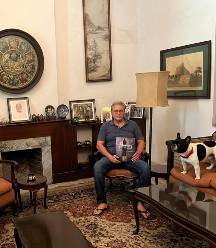 📍 ITIHASNAMA reaches Kunwar Rupendra Pal Singh ji of Uncha Gaon, Bulandshahr

Heritage finds its true home when it lands in hands that have preserved it for generations.