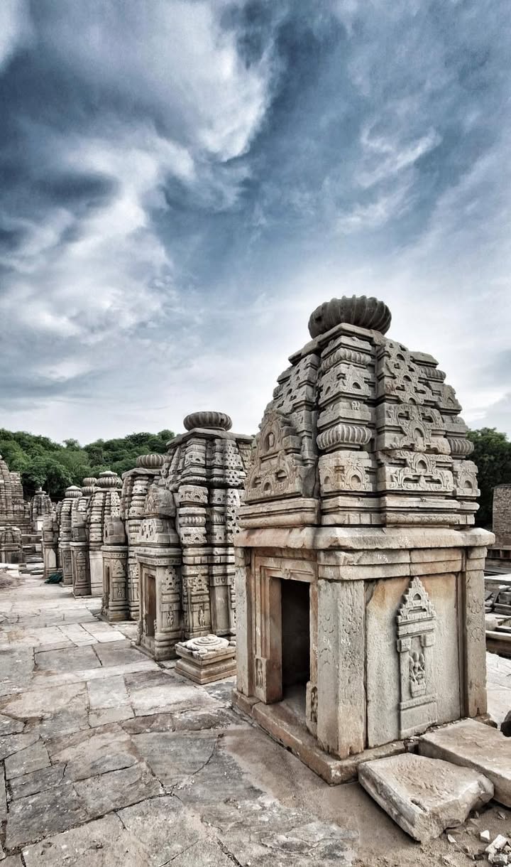 Discovering Bateshwar Hindu Temples: Ancient Marvel in Madhya Pradesh.