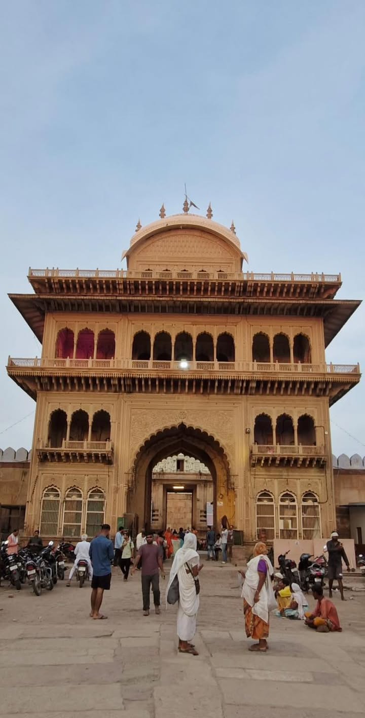 The Rangnath (Rangji) Temple, Vrindavan: A Historical Gem.