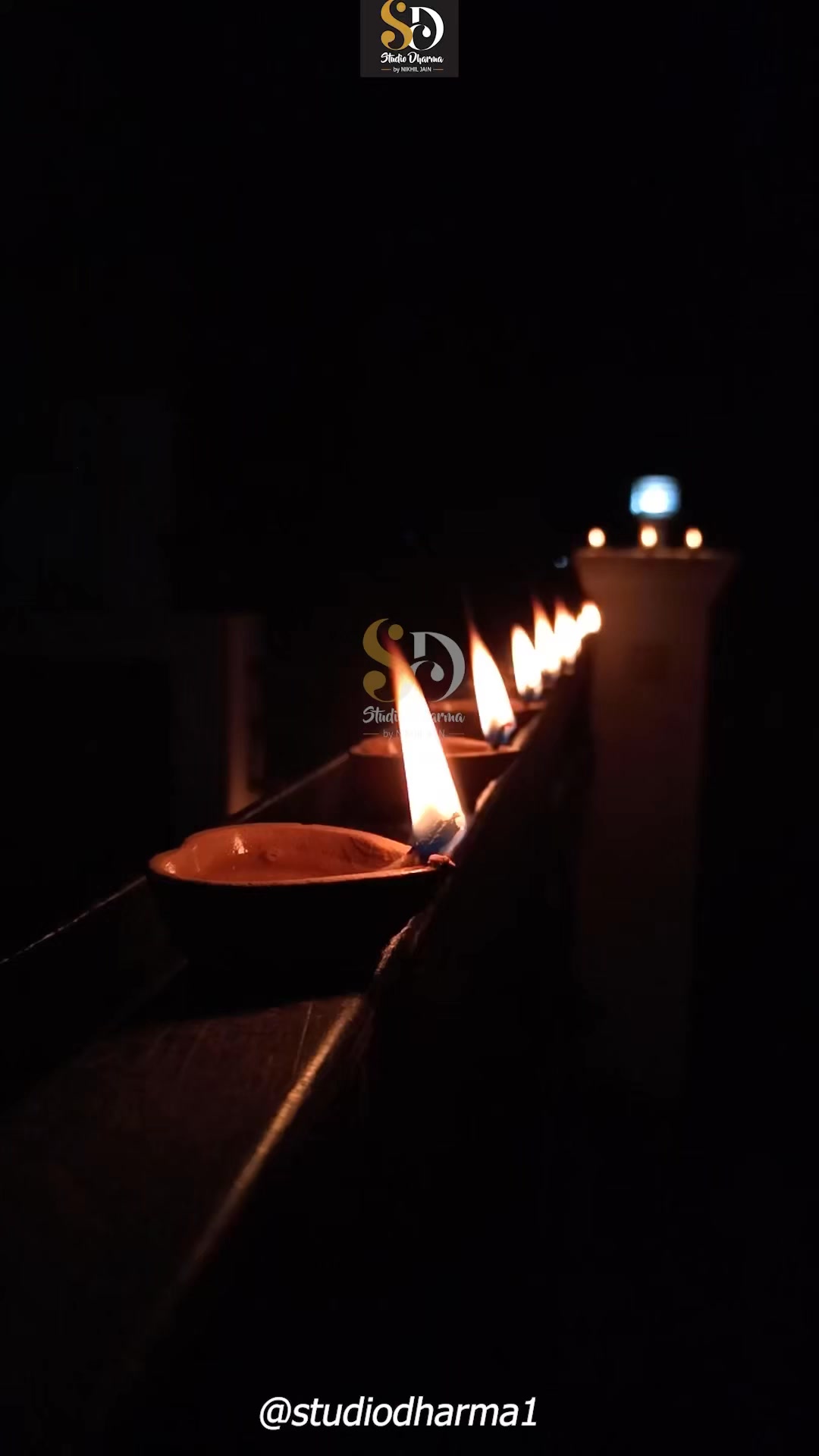 शुभ नवरात्रि 8th  day ,shubh Navratri 2025 begins on 22nd September — a sacred festival of nine nights dedicated to Maa Durga, the embodiment of divine feminine energy.