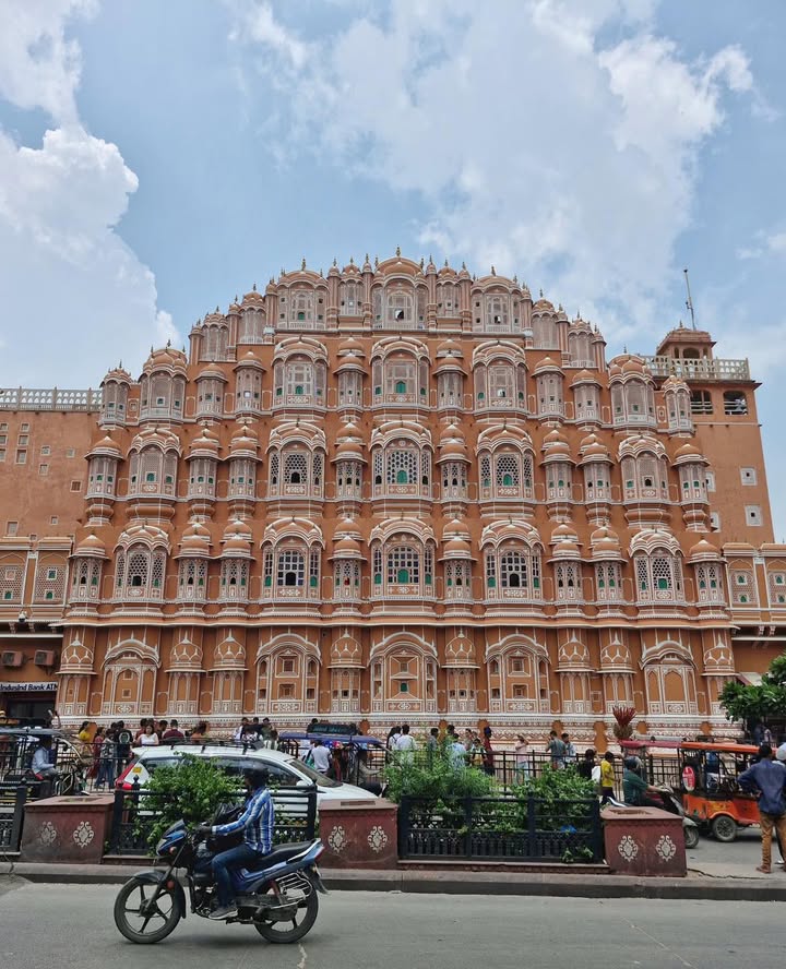 ✦🌺✦ ❃❃ ꧁ Hawa Mahal – Palace of Winds ꧂ ❃❃ ✦🌺✦.