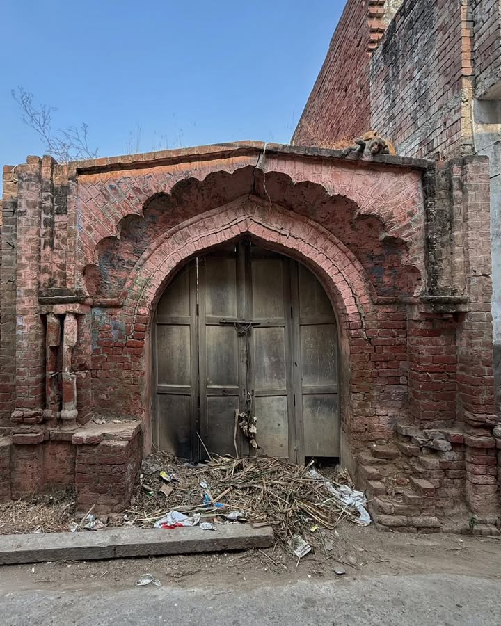 Some streets don’t whisper history… they bleed it.