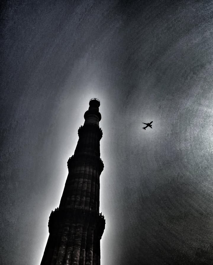 ❈✦꧁ The Qutub Minar, Delhi ꧂✦❈.