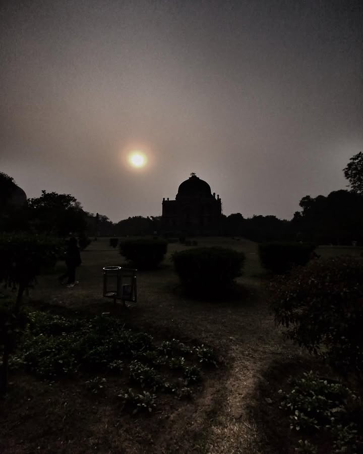 𝓢𝓱𝓮𝓮𝓼𝓱 𝓖𝓾𝓶𝓫𝓪𝓭, 𝓛𝓸𝓭𝓲 𝓖𝓪𝓻𝓭𝓮𝓷𝓼, 𝓓𝓮𝓵𝓱𝓲.