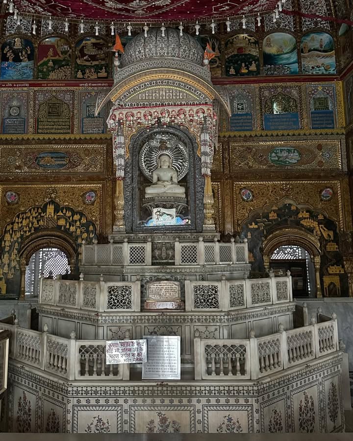 Naya Mandir, Dharampura,Delhi – The First Jain Temple in Shahjahanabad Officially Permitted a Shikhara under Mughal Rule.