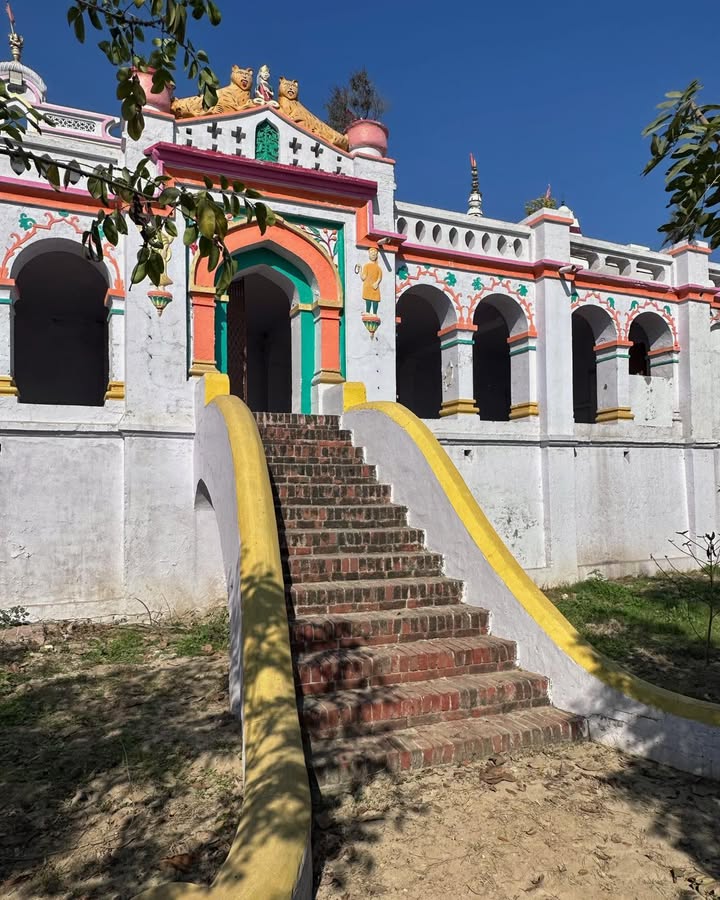 THAKURDWARA TEMPLE, BAMNAULI, BAGHPAT.