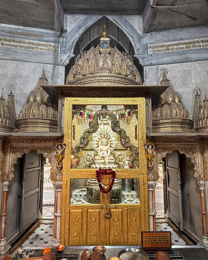 The Radiance of Shri 1008 Padamprabhu Jain Temple, Jaipur, Rajasthan .