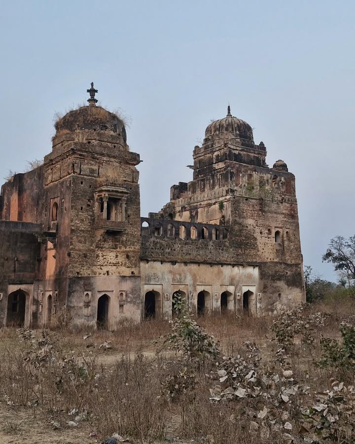 Moti Mahal, Burhanpur – A Forgotten Mughal Love Story Near Asirgarh .