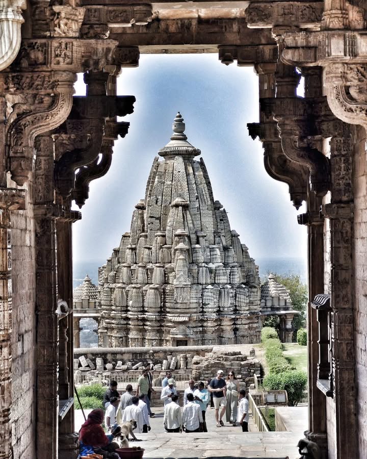 Samadhisvara Temple, Chittorgarh – Where Stone Meditates in Silence .