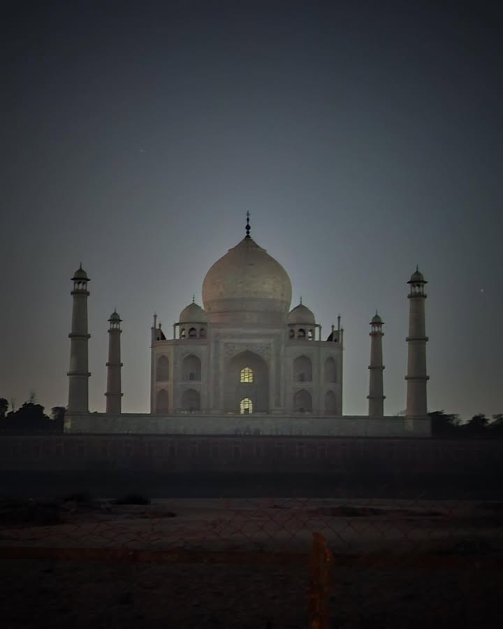 Taj Mahal, Agra – A Full Moon Whisper in Marble Silence .
