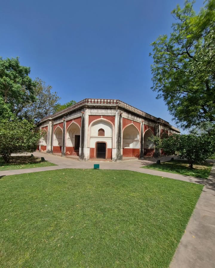 Sunderwala Mahal, Delhi – Where Ruins Bloomed Again .