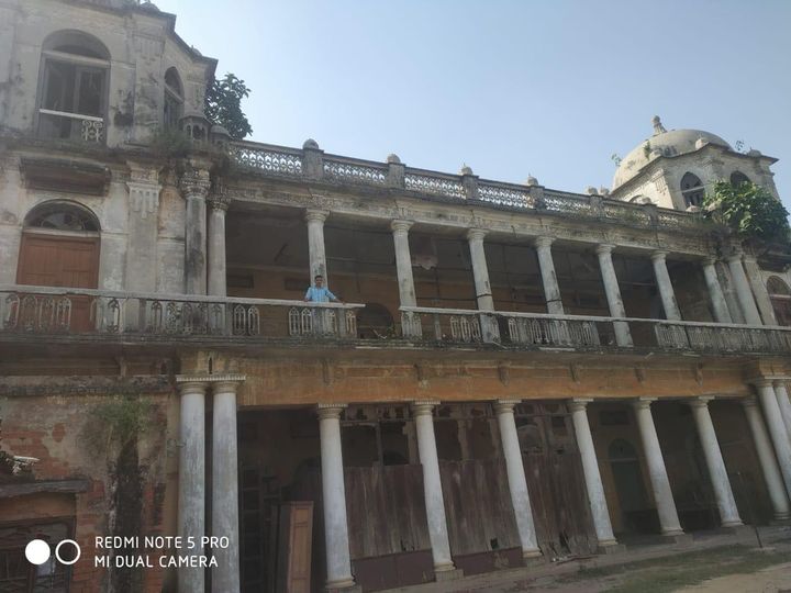 Prince Umar saifi - one of our follower visited Nadir Mahal , we feel happy that people are exploring these architecture marvels recommended by Studio Dharma and sharing their pics.