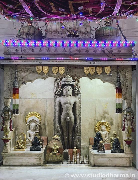 SHRI DIGAMBAR JAIN TEMPLE,BEHSUMA श्री दिगम्बर जैन मंदिर बहसूमा,मेरठ.