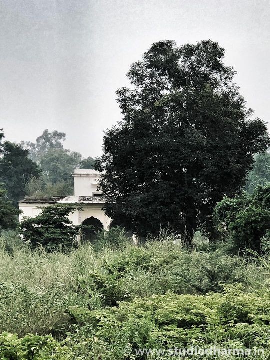 सेठ जी का बगीचा’ राम-बाग ,तालाब वाली कोठी जहाँ स्वामी विवेकानंद जी मेरठ में इसी स्थान पर ठहरे थे.