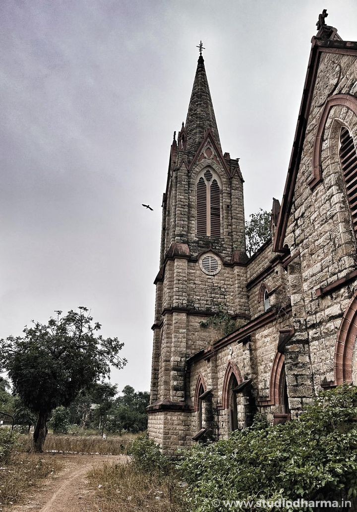 सेंट जॉन बैपटिस्ट चर्च, बांदीकुई, राजस्थान.